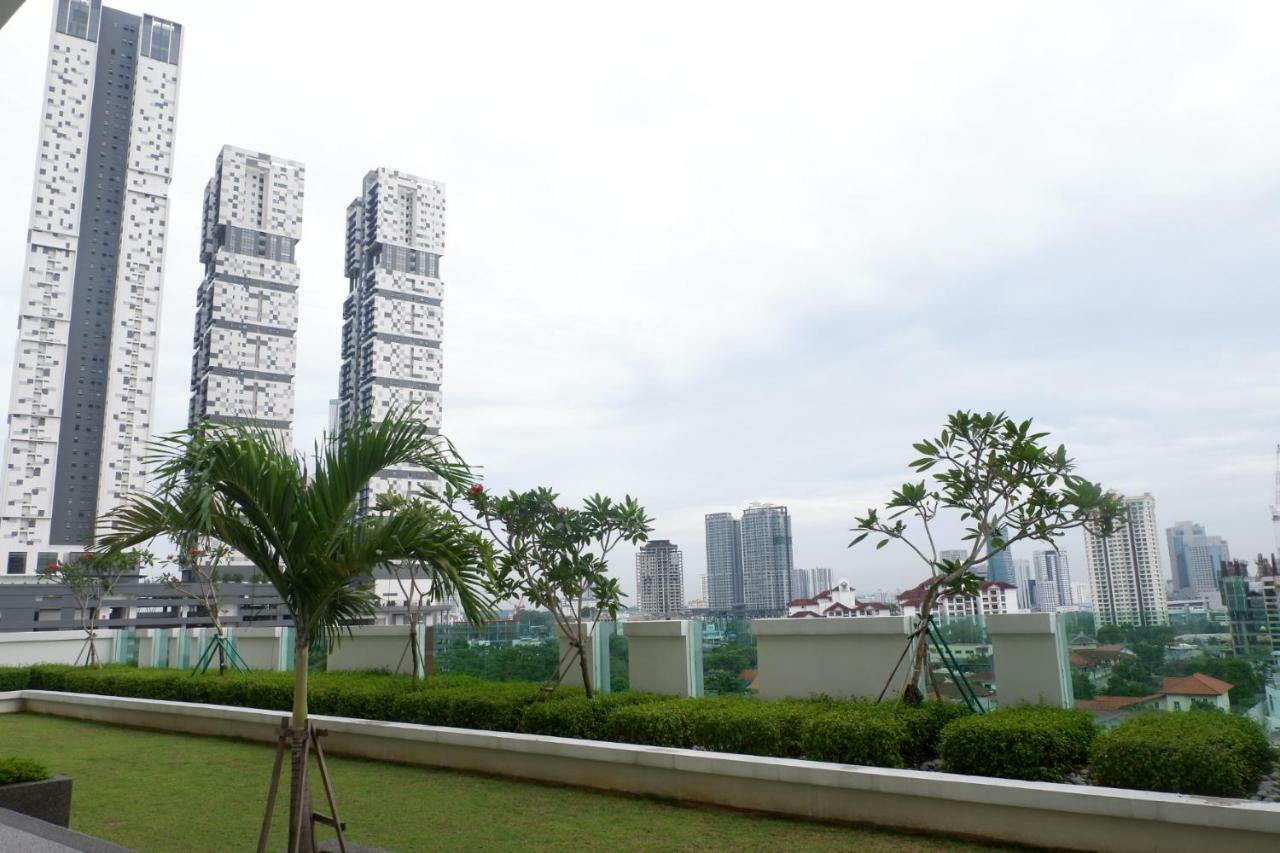 The Pinnacle Tower Johor Bahru Kültér fotó